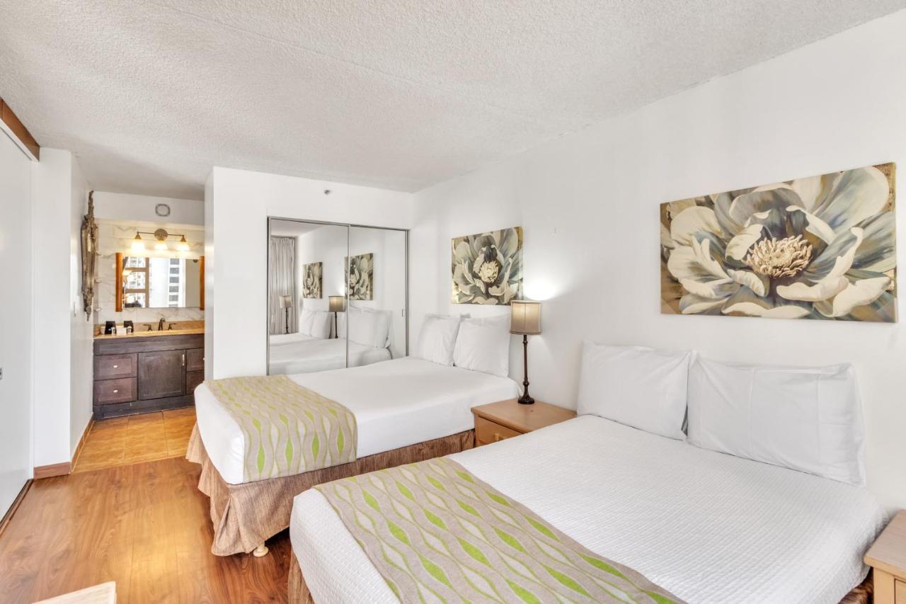 הונולולו Sea View Condos At The Waikiki Banyan - Free Parking! מראה חיצוני תמונה